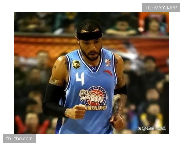 肯扬·马丁内线强攻改变防守布局